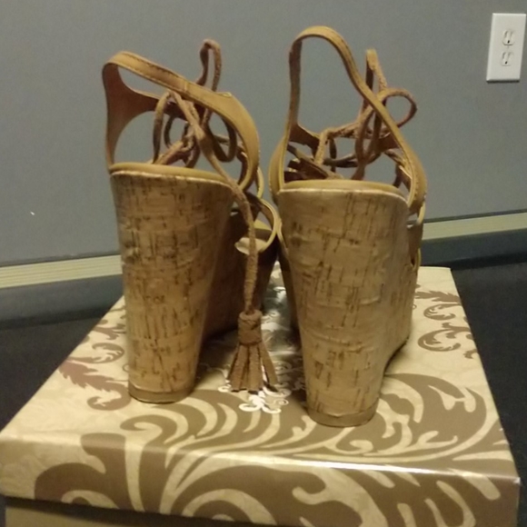 Wedges - Picture 3 of 3